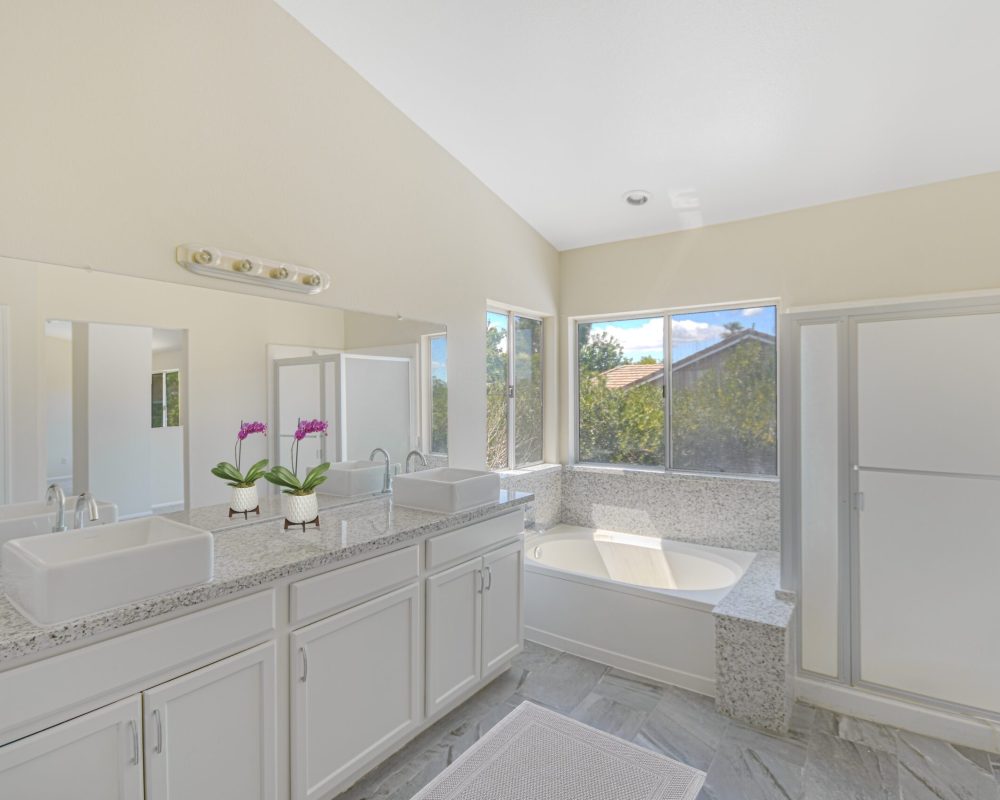 Untitl111ed_HDR2.psd 15